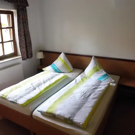 Guest house Gasthof Zum Vollen Mond *