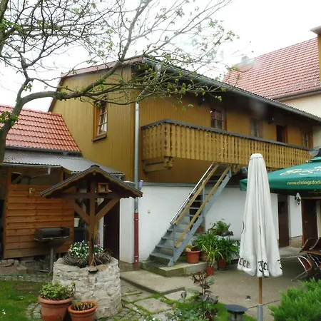 Gasthof Zum Vollen Mond Guest house Magdala